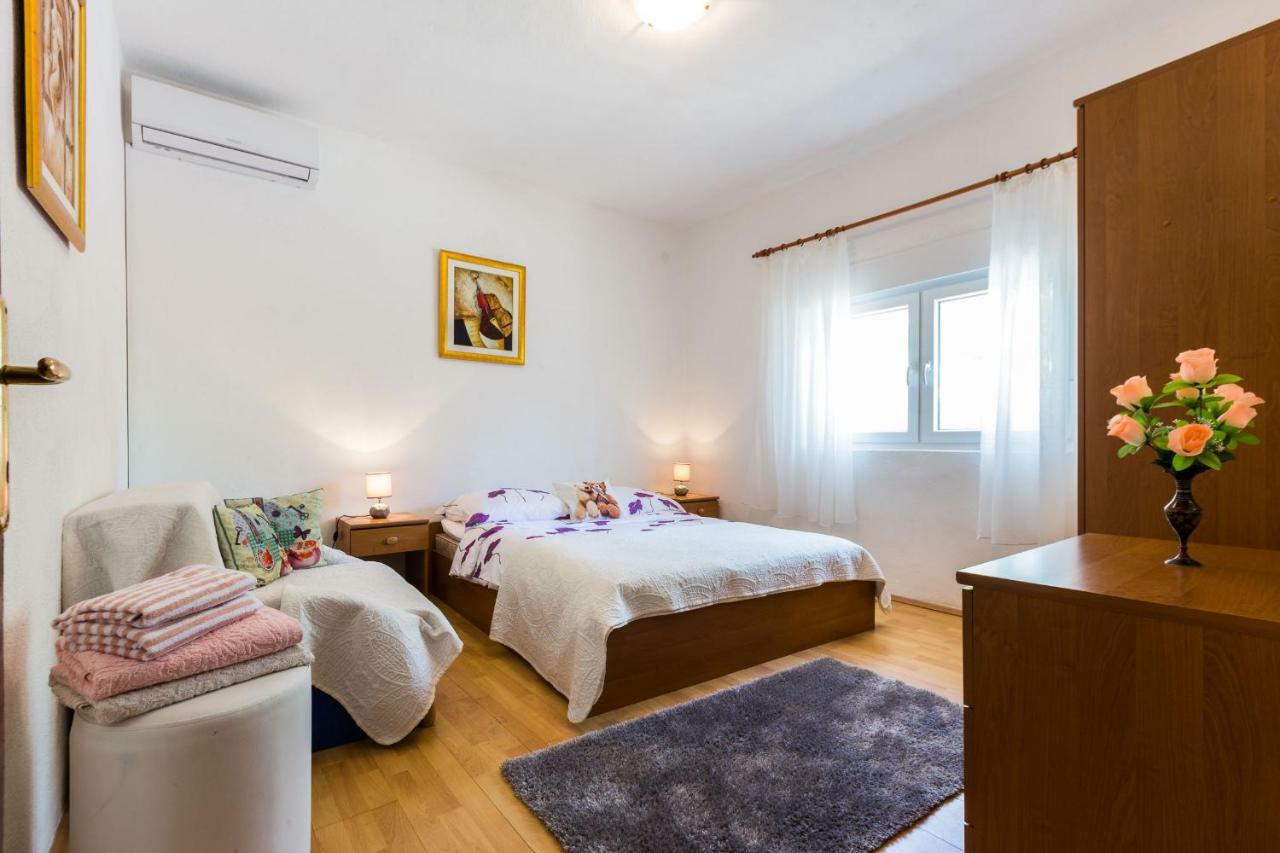 Holiday Home Flora Zadar Ngoại thất bức ảnh