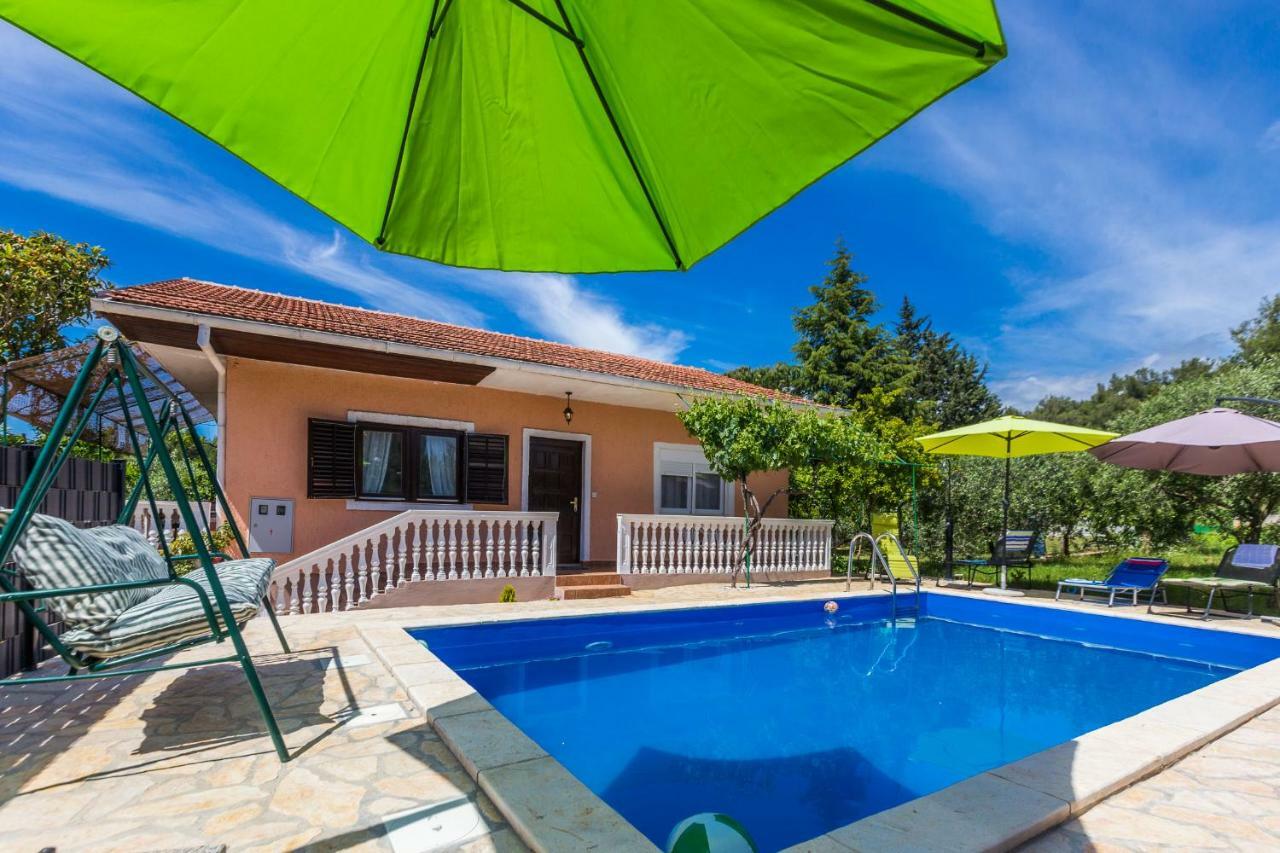 Holiday Home Flora Zadar Ngoại thất bức ảnh