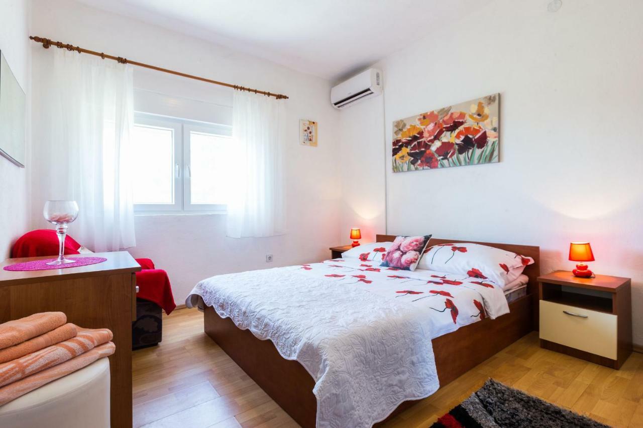 Holiday Home Flora Zadar Ngoại thất bức ảnh